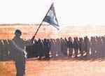 Soldados del regimiento que en su mayoría pertenecían a la Clase 63 juran fidelidad a la bandera en Malvinas.