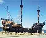 Se trata de la réplica de la única de las cinco naves de la expedición de Fernando de Magallanes que retornó a España en 1522.