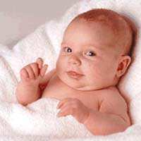 El bebe es un «semitrasplante», porque es mitad de la mamá y mitad del papá; sin embargo, el sistema inmunológico no lo ve como extraño.
